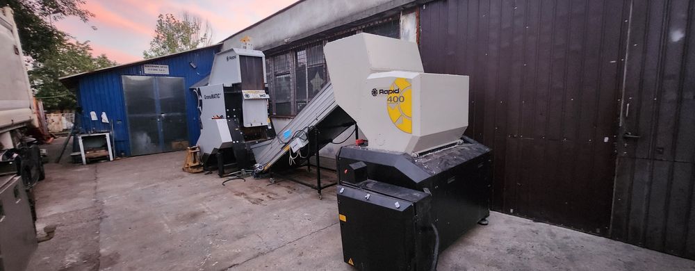 Linie prelucrare  plastic profesionala