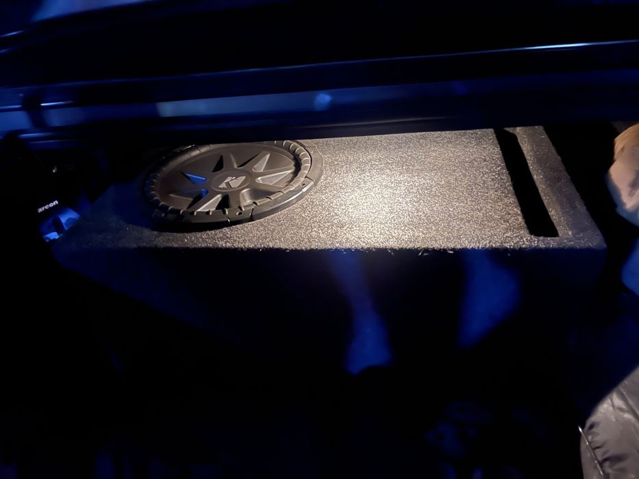 Продам саб. Доп есть провода