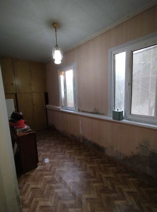 Продается 2-х комнатная квартра. Феруза. Эко базар. Чимган