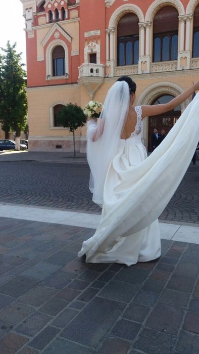 Rochie de mireasa A-Line