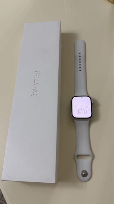 Продаю: Смарт-часы Apple Watch Series 8 , 45 мм
