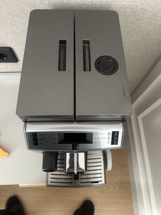 Кофемашина Saeco