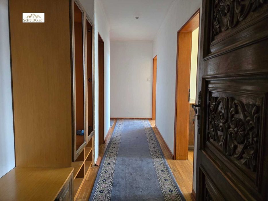 Продава се Многостаен апартамент в Дебелец - 157 кв.м за 924 €/кв.м - Снимка #7