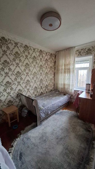 Ц-1,Садык Азимова 3/5/5 77 серия японское посольство. Балкон 2 на 6