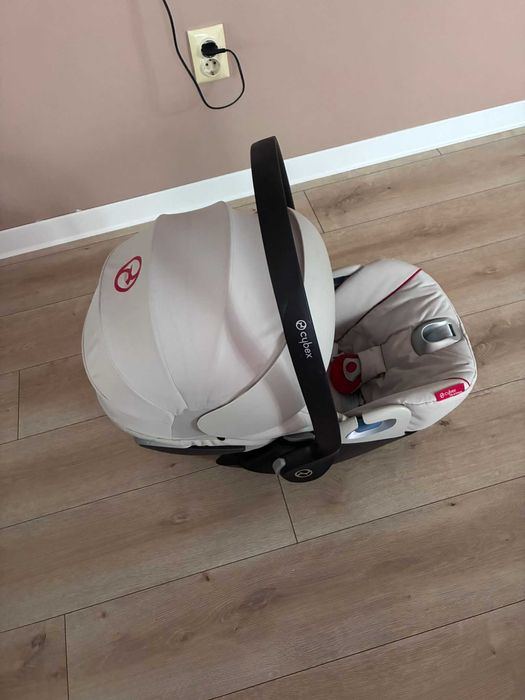 Scoica cybex platinum Ferrari editie limitata