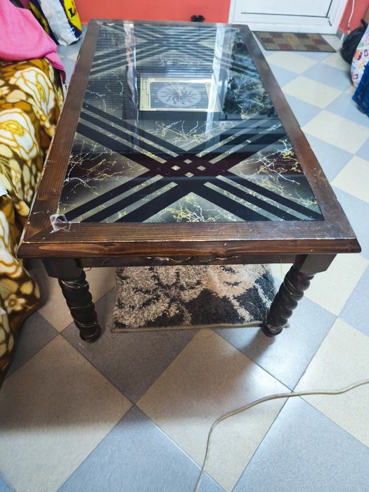 Холна маса, много стабилна