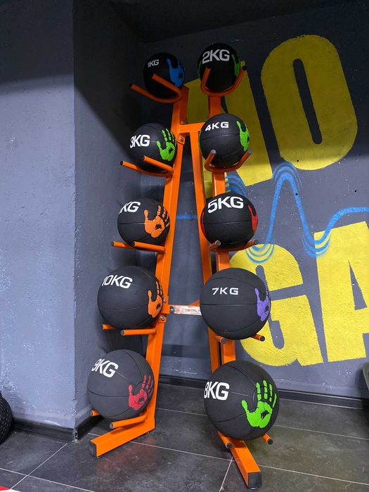 Стойка за Медицински топки