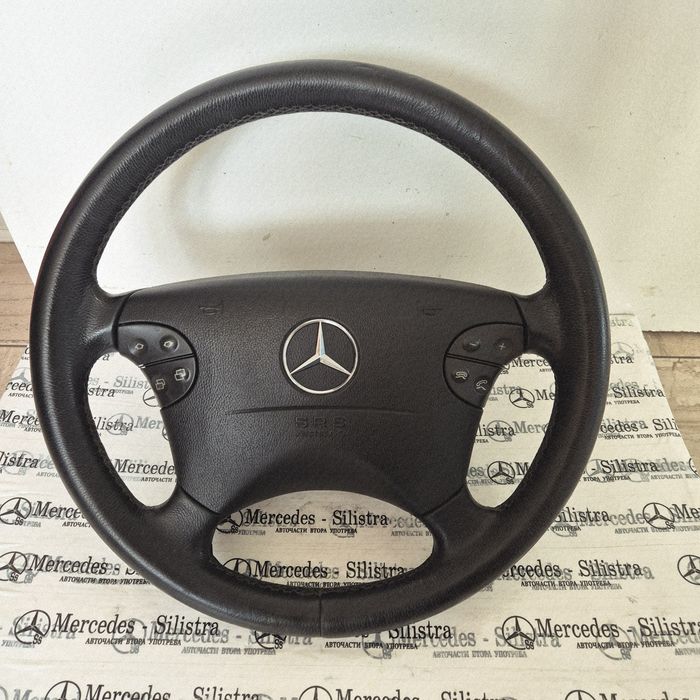W210 Mercedes E class / Волан за Мерцедес Е класа - черна кожа
