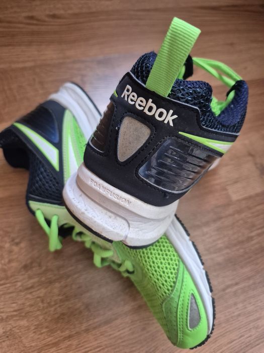 Adidasi reebok stare f buna