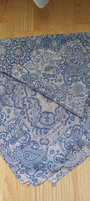 Eșarfa superba matase,noua