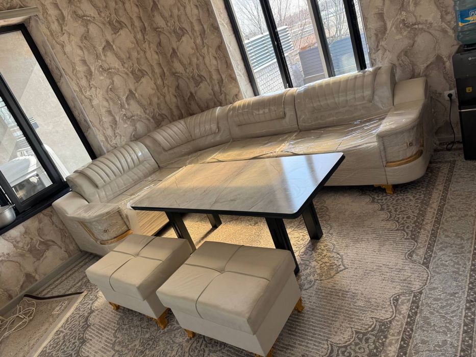 Хай Тек гастиний