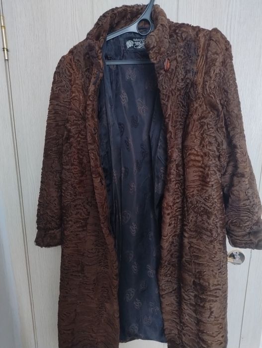 Продам шубы женские