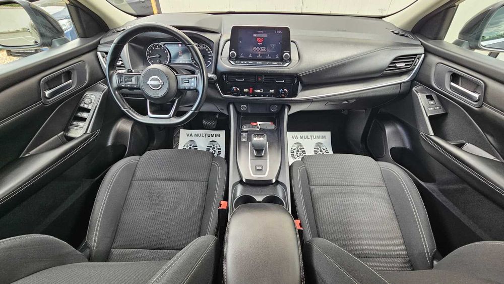 Nissan Qashqai N-Connecta 03.2023 1.3Dig-T 159cp Automat DCT Distronic LINE BLIS PANO Keyless / TOP