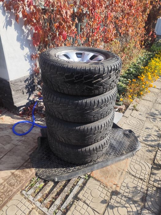 Продам Шины 265/65 r17