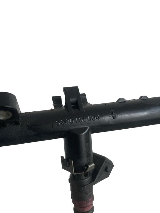 Rampa + Injectoare Renault Megane Ii Bm0/1_, Cm0/1_ 2001 - 2012 1.6 16