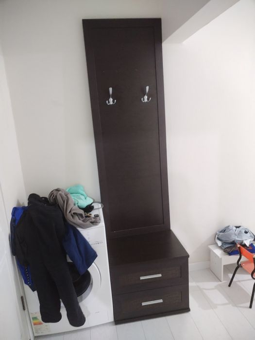 Прихожая шкаф вешалка