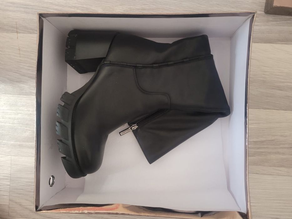 Продам сапоги в хорошем состояние