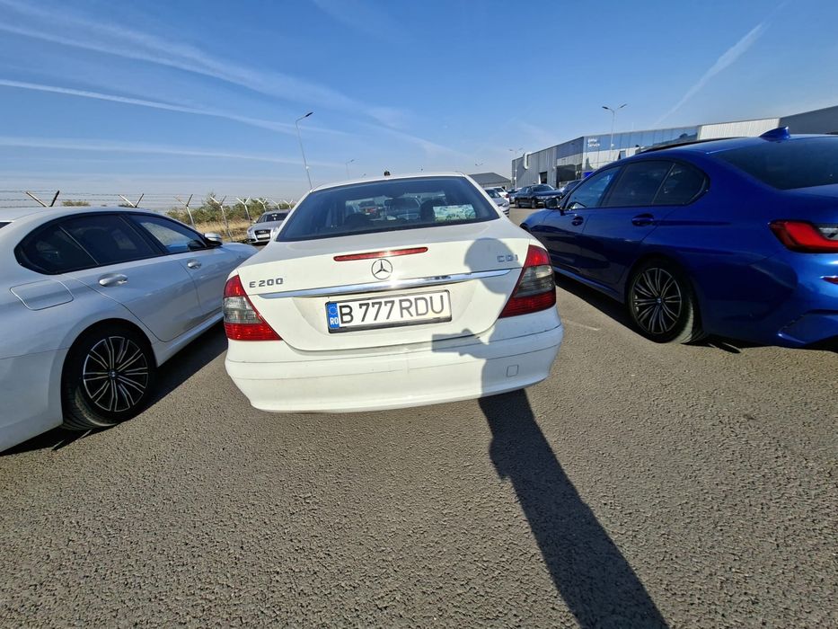 Mercedes e200, 170 de cai,272.000km