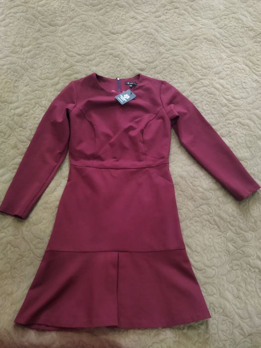 Новое женское платье