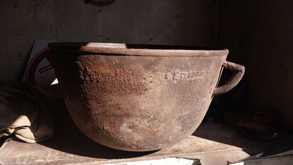 Продам казан старый