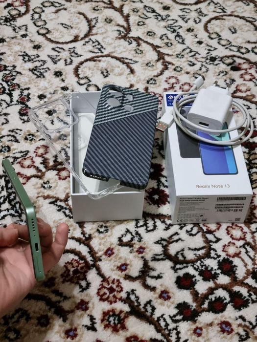 redmi not 13 зелёный