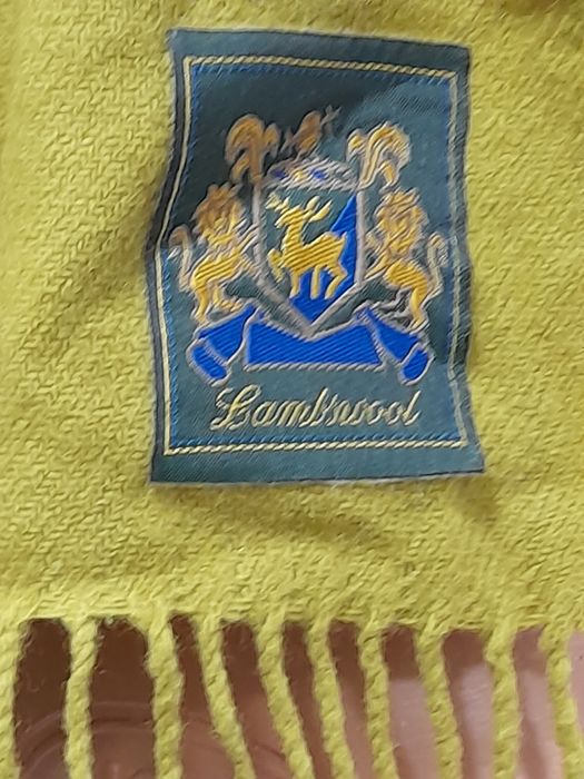 Fular unisex modern și calduros marca LAMBSWOOL