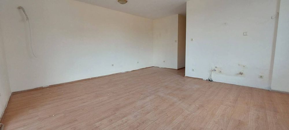 Продава се Двустаен апартамент в Несебър - 76 кв.м за 689 €/кв.м - Снимка #14