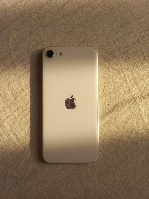 Iphone Se 2020 в отличном состояний