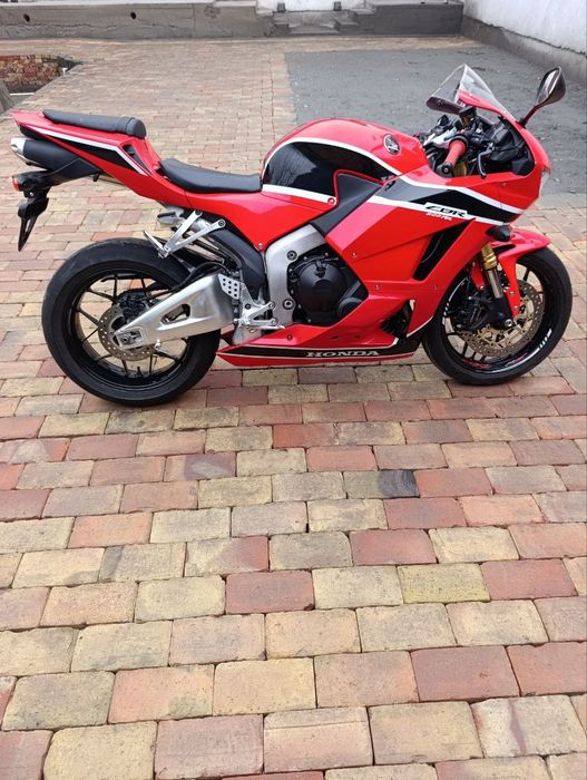 Honda CBR600RR 2016