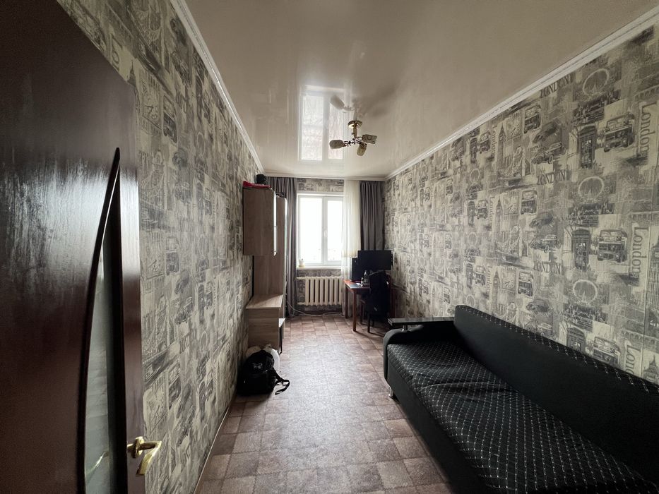 Продам трехкомнатную квартиру