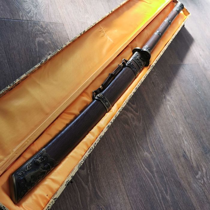 Kangxi Emperor Broadsword Остър Традиционен китайски меч 104 см !