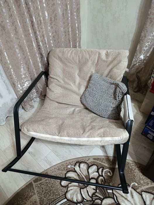 Продам креслокачалку