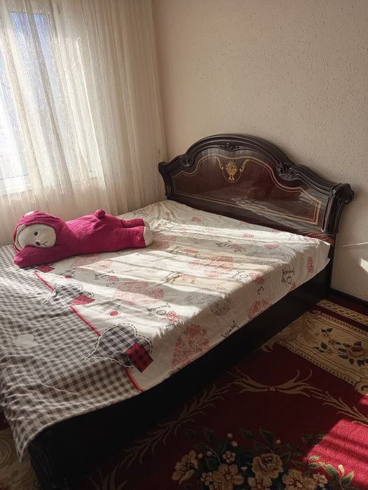 Спальный гарнитур Дубай б/у