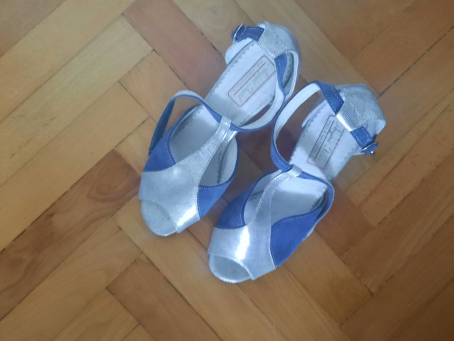 Pantofi piele dans noi
