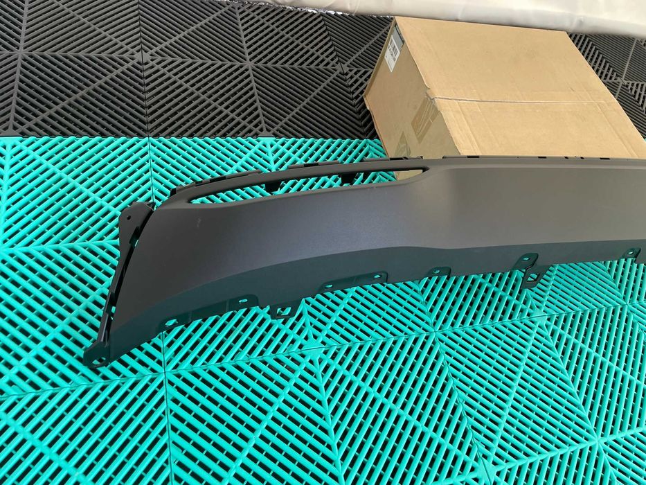 Spoiler bara spate Renault Megane E Tech nou original Renault