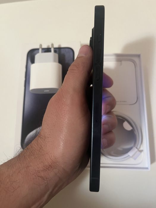 Iphone 15pro max 256GB 90% bat