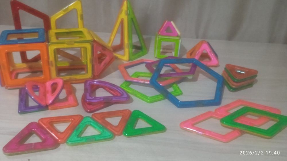 Продам 4 вида конструктора в одни руки