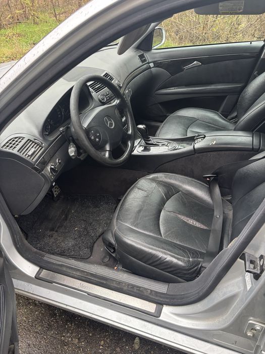 Mercedes w211 320 cdi pt dezmembrat