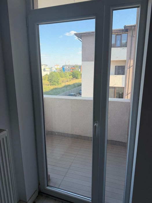Închiriez apartament cu 2 camere în  Bragadiru Ilfov vizavi de Leroy șos Alexandriei Nr 226Merlin nemobilat preț 300€ bloc nou cu toate utilitățile