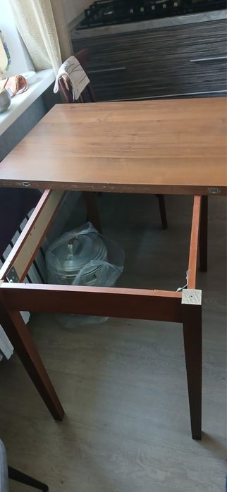 Продам раскладные деревянные столы