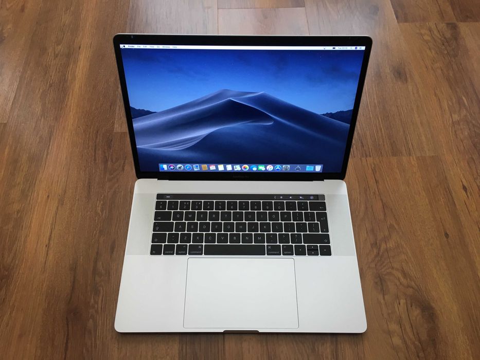 15' Core i9 Apple MacBook Pro 2019 Silver @ 32GB RAM/512GB SSD/Radeon Pro 560X 4GB/Бат 70 цик