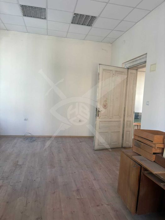 Офис под наем в Центъра 193040