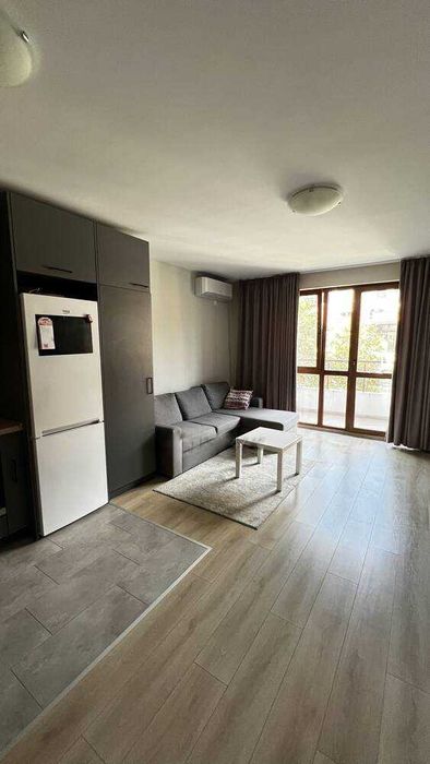 Двустаен апартамент под наем в ж.к. Възраждане