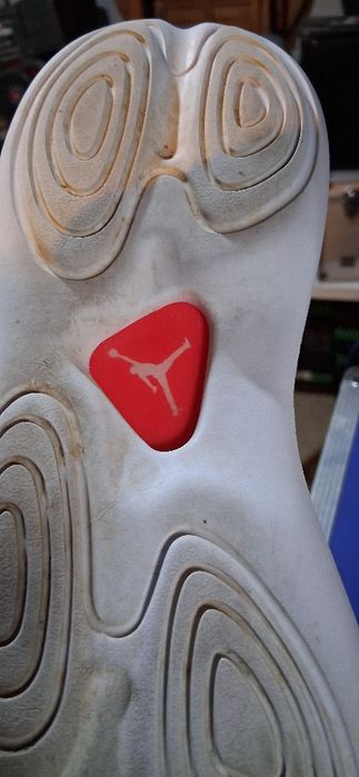 Adidași   de   firma