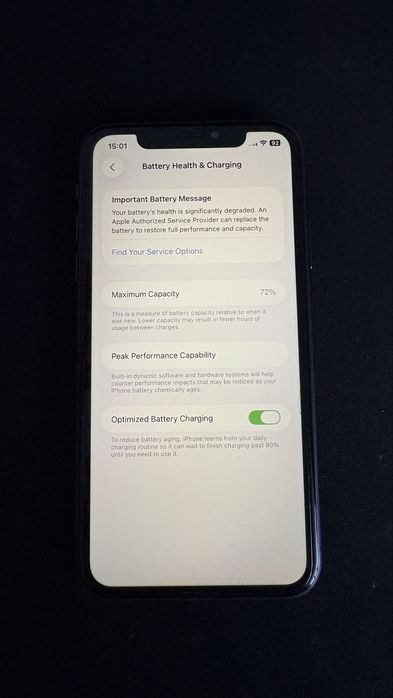 Iphone 11 64 Gb baterie 72%