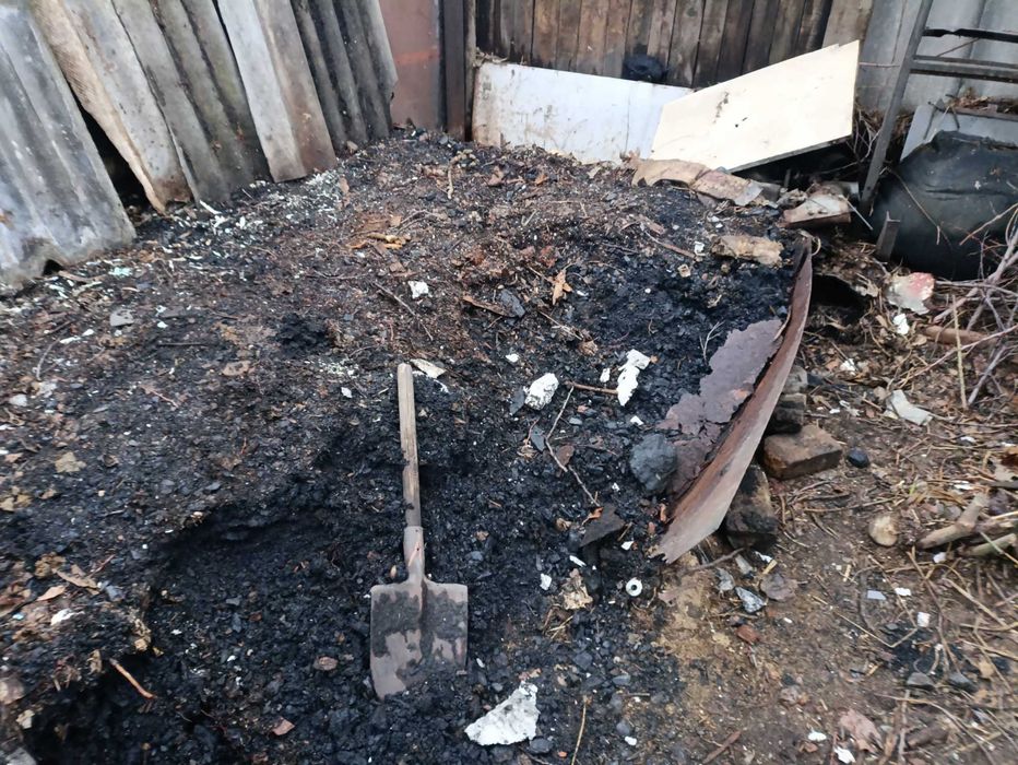 Отдам дрова  и уголь