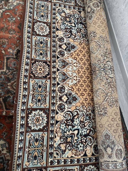 Два ковра с толмтвм ворсом 2 метра на 3 метра