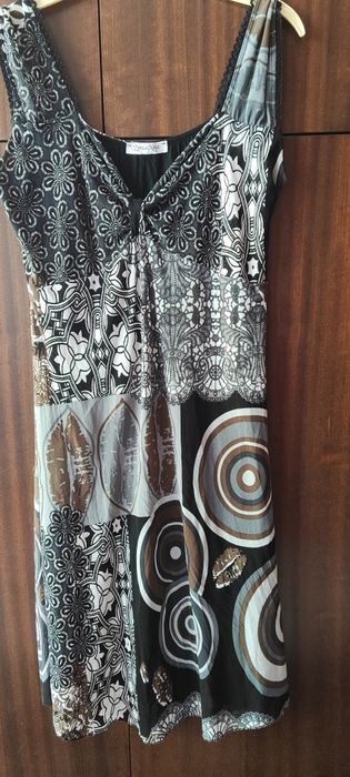 Ежедневна разтеглива шарена рокля