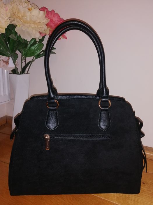 Нова дамска чанта велур