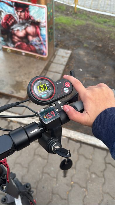 Продам электросамокат Kugo Kirin m4